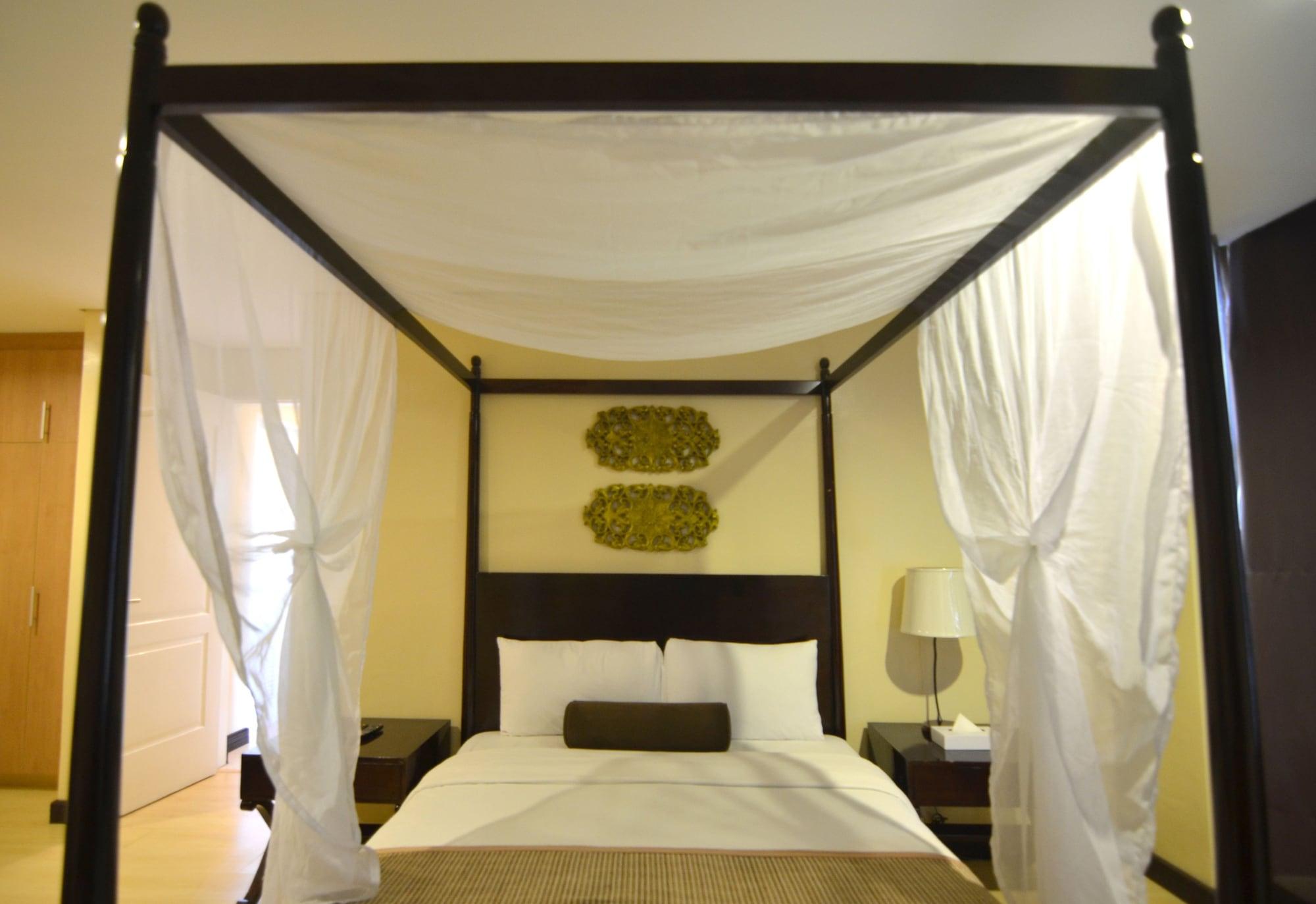 טגאיטאי Crosswinds Resort Suites מראה חיצוני תמונה